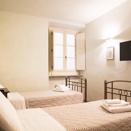 아파트 Berardi Palace *