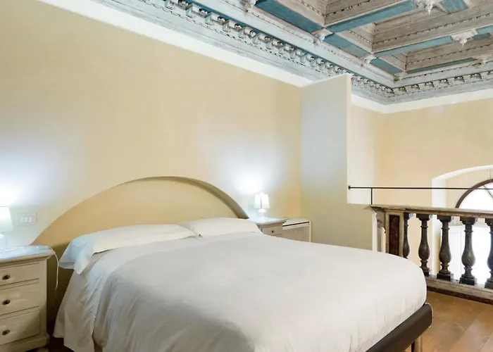 Berardi Palace Апартаменты Флоренция